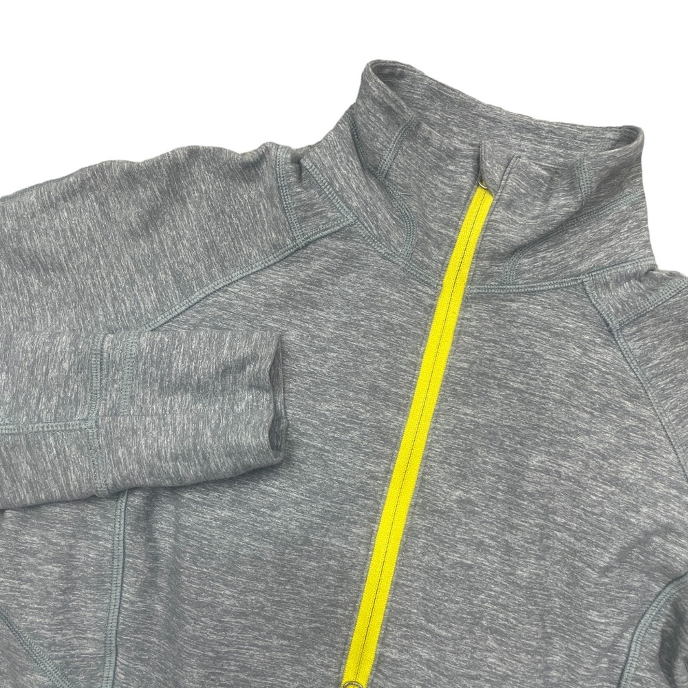 Lululemon 6 Gray‎ Yellow Long Sleeve 1/2 Zip Reverse Zipper Thumbholes